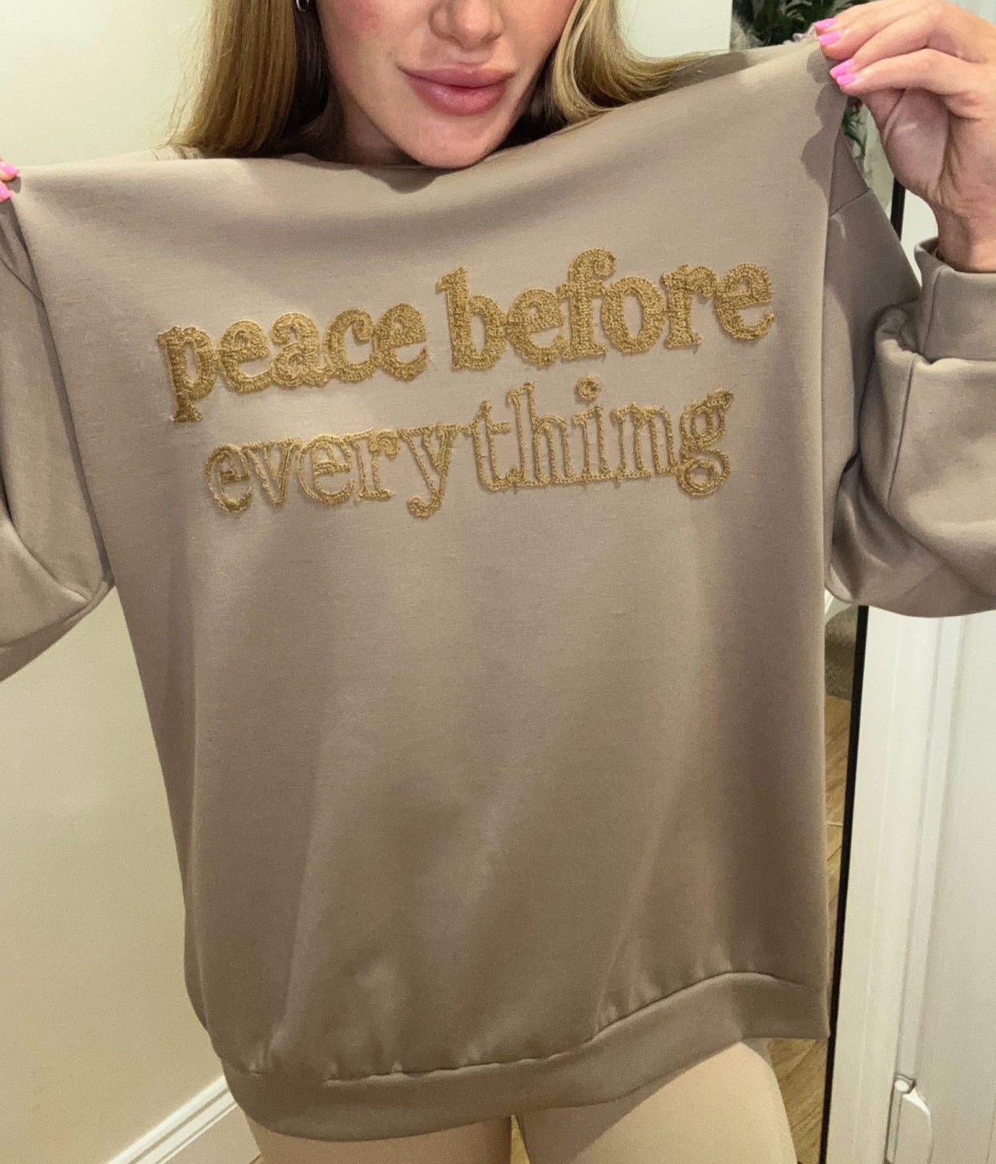 PEACE BEFORE EVERYTHING oversized Jumper
