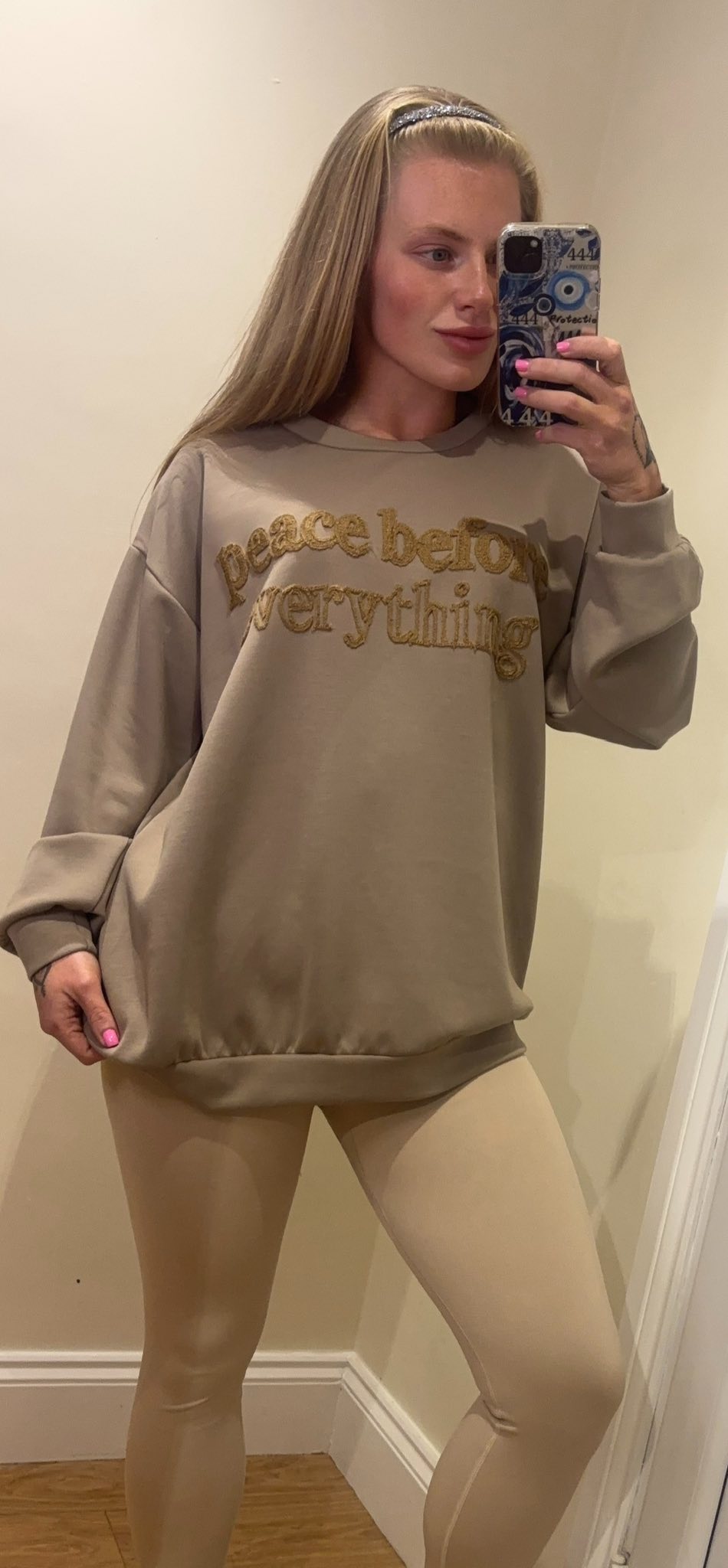 PEACE BEFORE EVERYTHING oversized Jumper