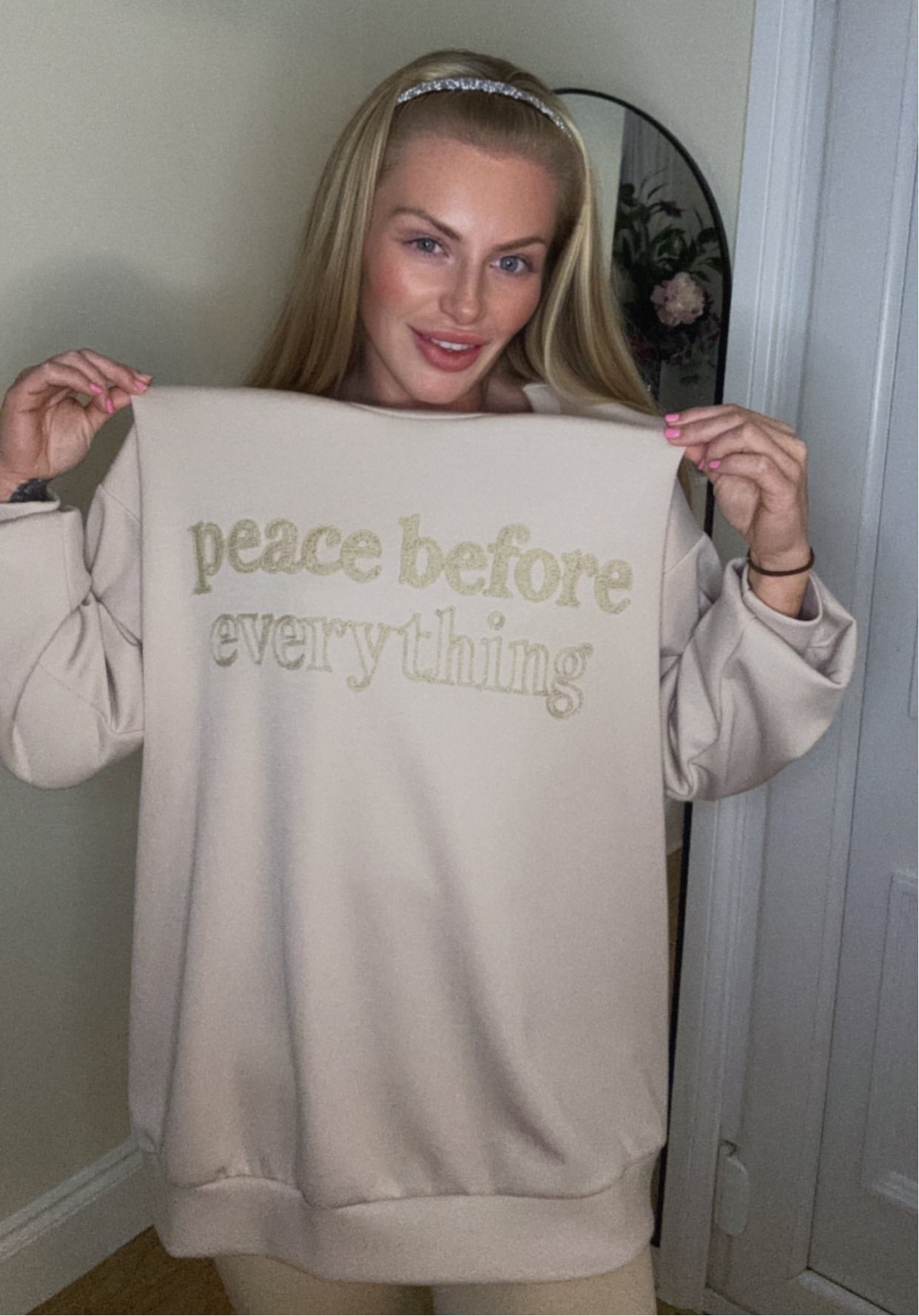 PEACE BEFORE EVERYTHING oversized Jumper